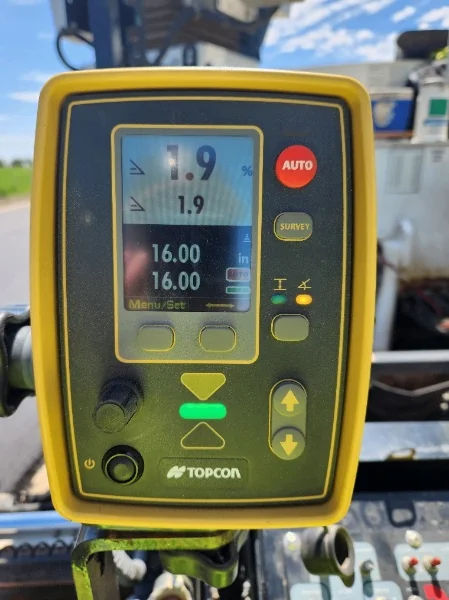 Figure 106. A Modern Cross Slope Controller