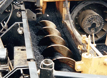 Figure 158. Proper Mix Height in the Auger Box